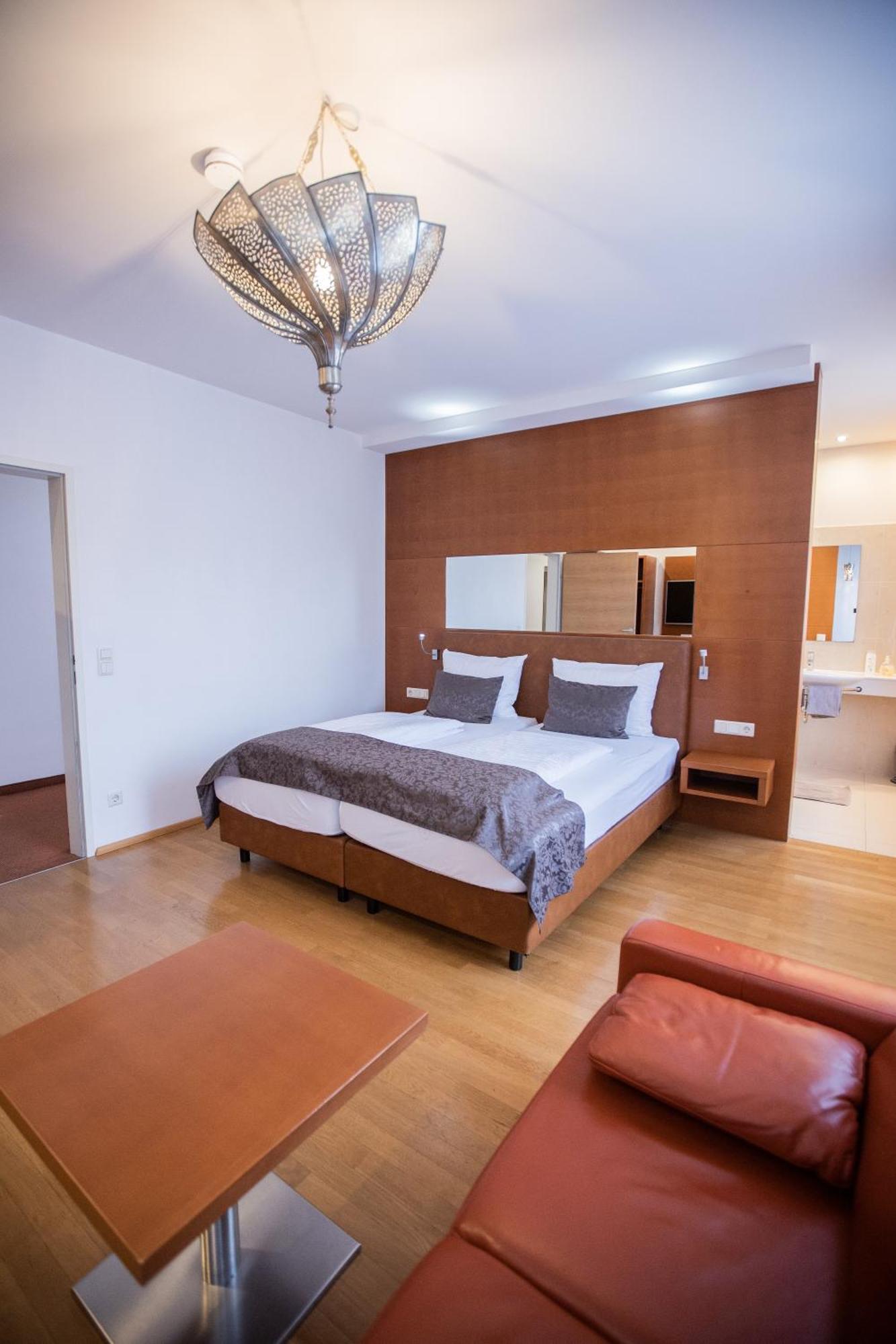 באד שאלנבאך Hotel Stadt Wien מראה חיצוני תמונה