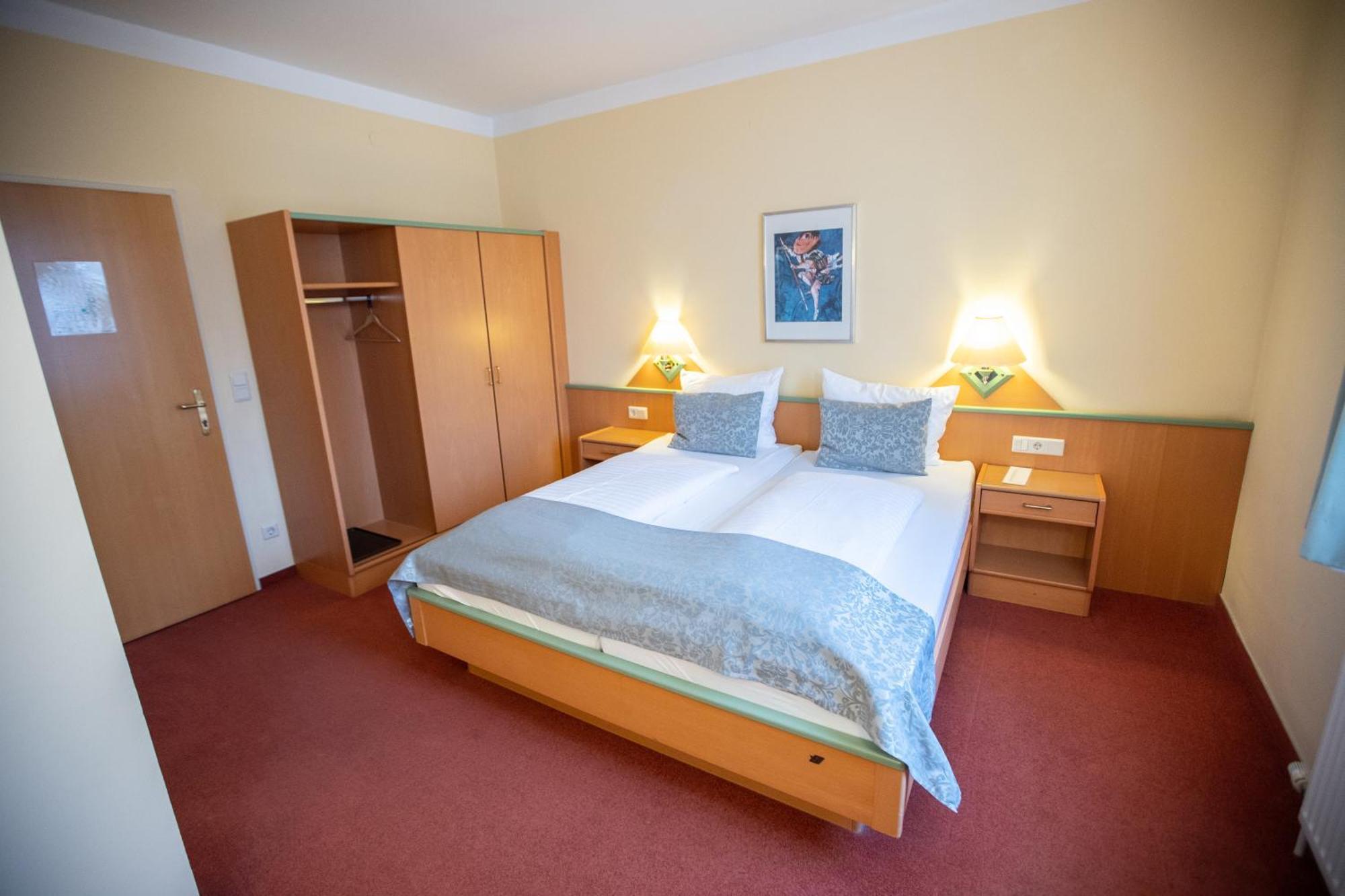 באד שאלנבאך Hotel Stadt Wien מראה חיצוני תמונה