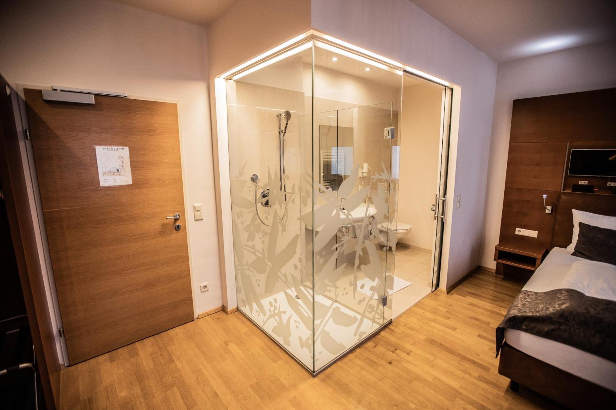 באד שאלנבאך Hotel Stadt Wien מראה חיצוני תמונה